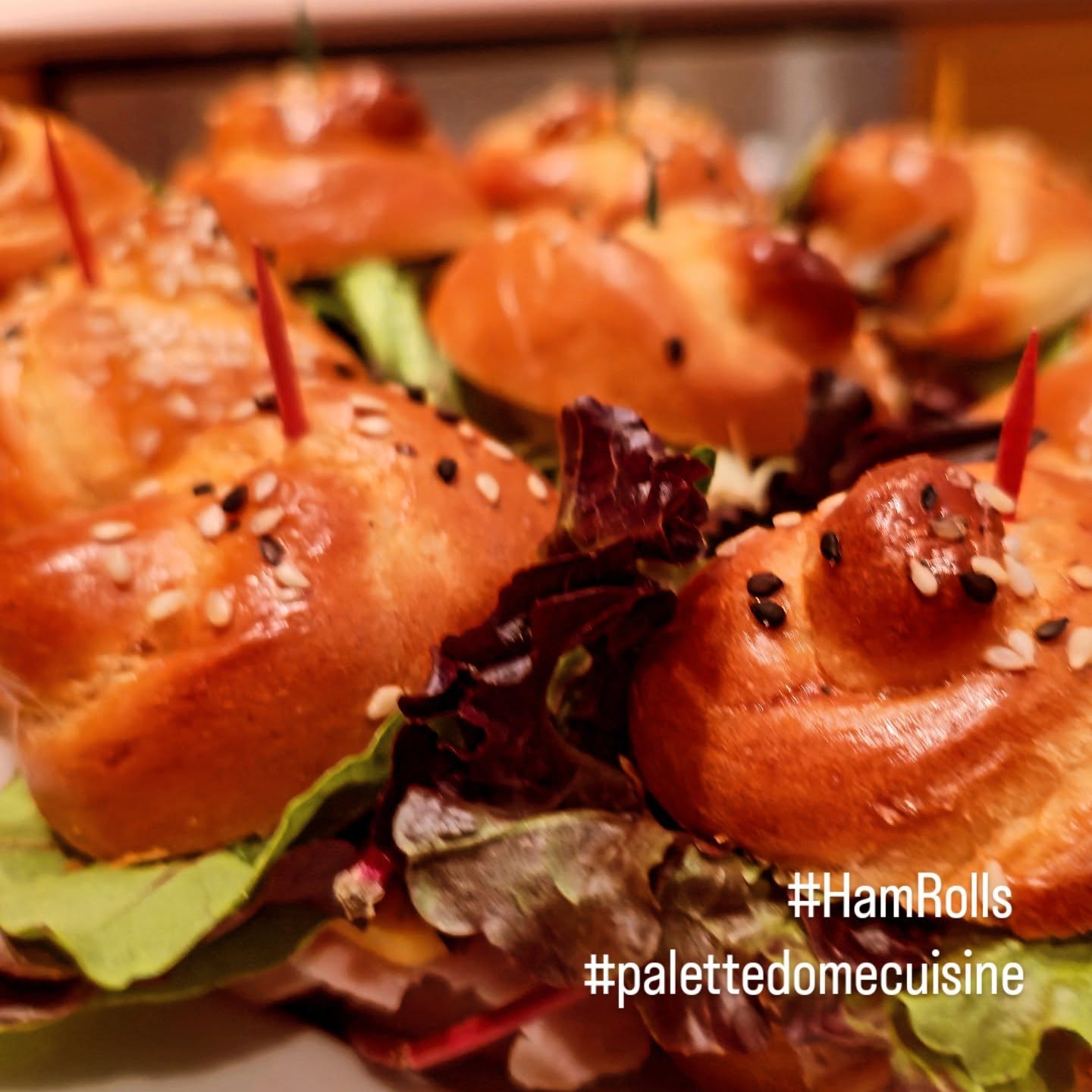 #hamrolls and #prosciuttorolls are a perfect Sunday lunch snack! Had some yesterday,  with our homemade #challah rolls. 

#madefromscratch #personalchef #modernmediterranean #timetoeatbetter #organicfood #localfood #savornaturalfresh #boutiquecatering